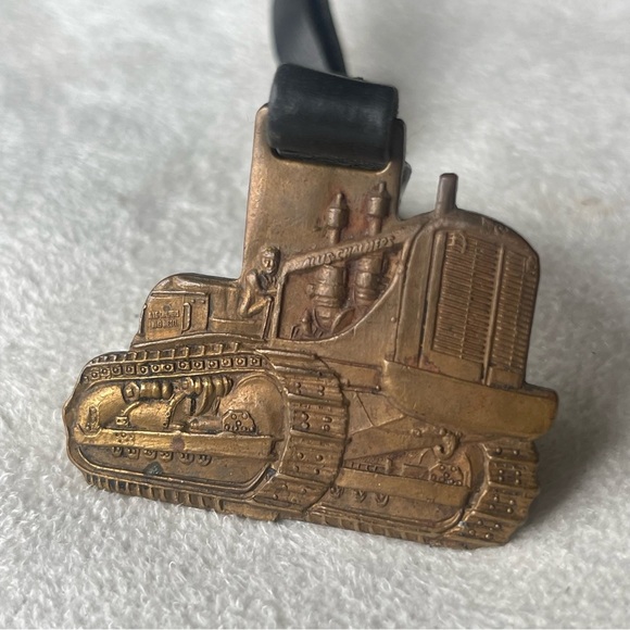 Vintage Allis Chalmers AC Watch Fob Tractor Farm Machinery Ad Collectible - Picture 1 of 6